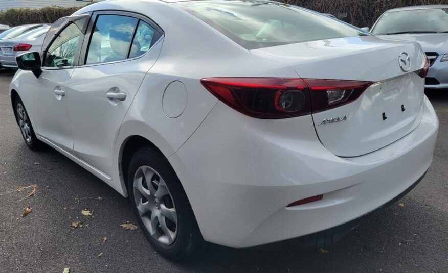 2015 Mazda Axela Manual