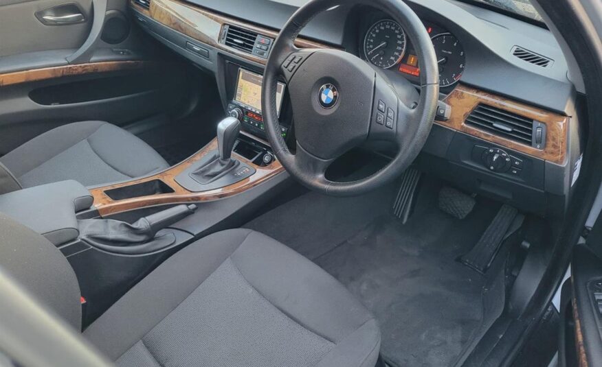 2009 BMW 320i