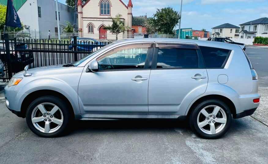 2010 MITSUBISHI OUTLANDER