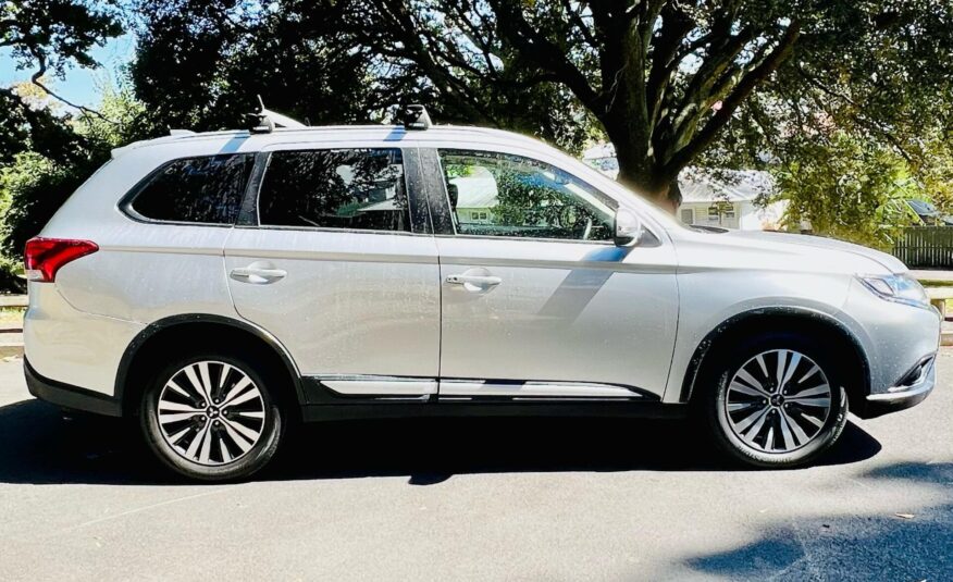 2019 Mitsubishi Outlander