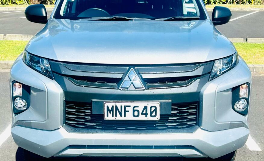 2019 Mitsubishi Triton 4WD