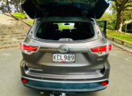 2016 Toyota Highlander