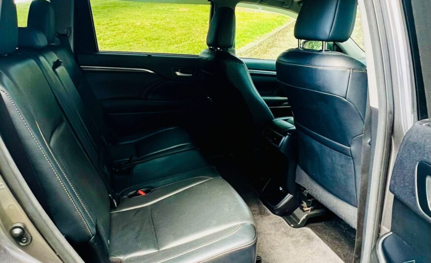 2016 Toyota Highlander