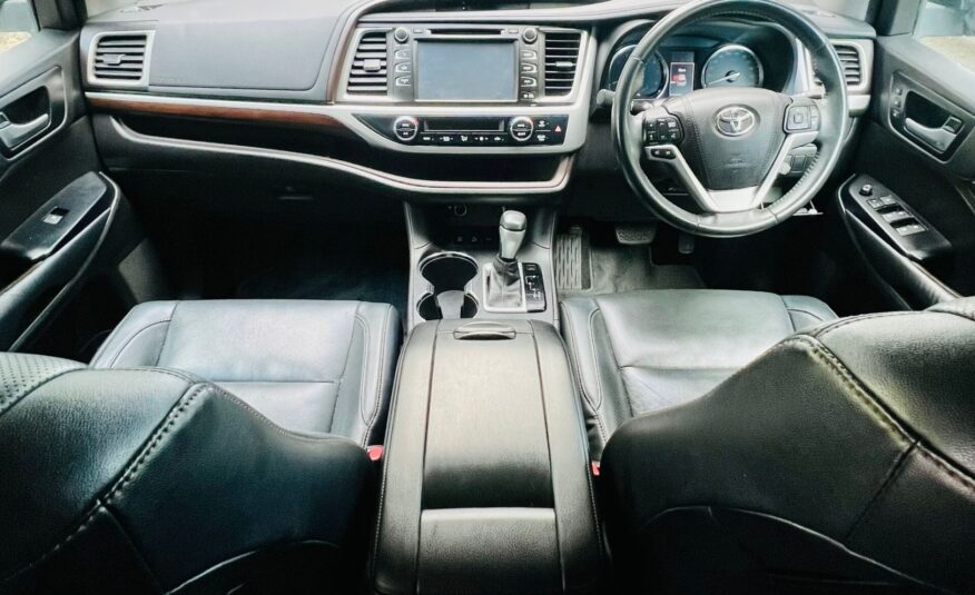2016 Toyota Highlander