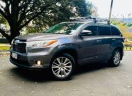 2016 Toyota Highlander